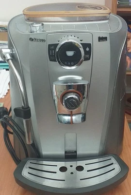 Macchina da caffè automatica Saeco Talea one plus - Immagine 1 di 4