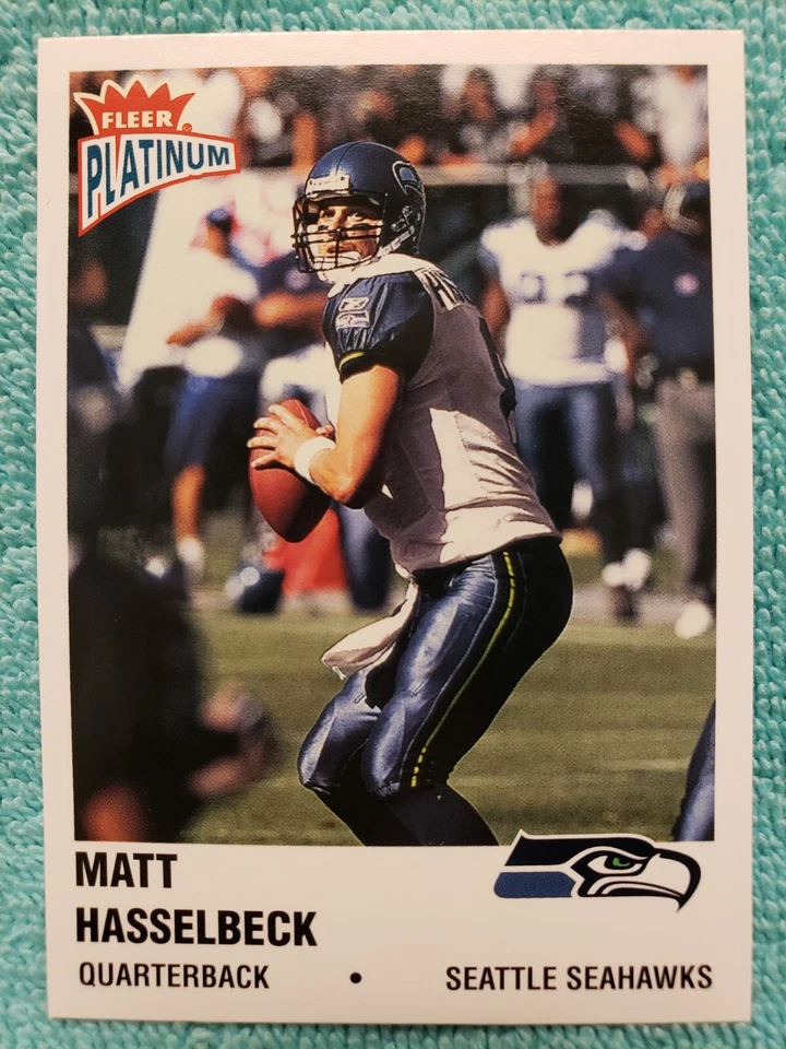 2003 FLEER PLATINUM MATT HASSELBECK #42 SEATTLE SEAHAWKS  - Image 1 of 4