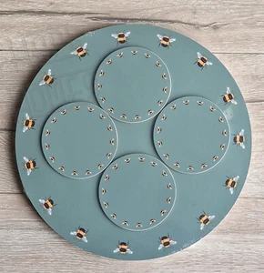 Set of 8 Honey Bee 4 Placemats & 4 Coasters Round Bumble Bee Table Place Mat NEW - Picture 1 of 2