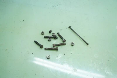  1920-1923 Indian Scout MOTOCICLETA 37CI 600CC *2477 PERNOS DE CAJA DEL MOTOR  Foto 1 de 2