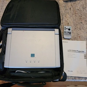 Sony VPL-CS4 SVGA Portable Projector w/Remote, Case and Cables - Complete - Picture 1 of 13