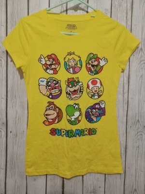 Camiseta Gráfica Super Mario (Nintendo) Amarilla Adulto Talla Mediana Personajes Foto 1 de 4