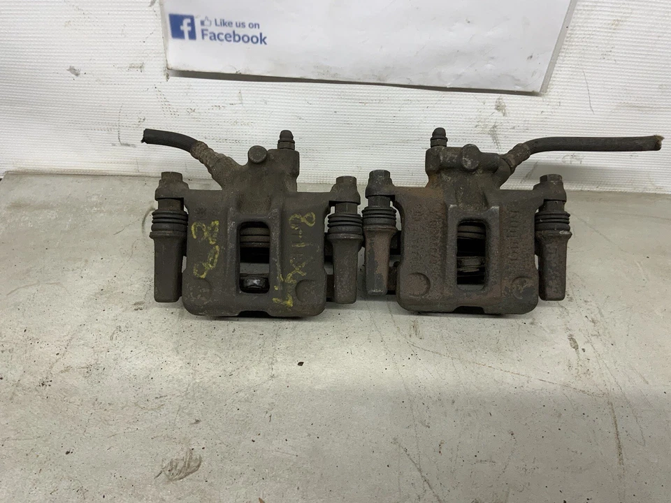 Jaguar XJ 12 XJ 1989-1988 6 Vanden Plas Par trasero izquierdo derecho Foto 1 de 4