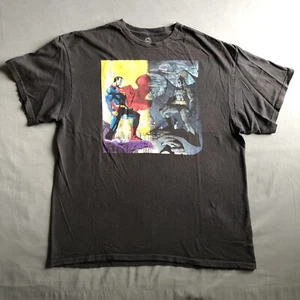 Batman V Superman Retro Grafik T-Shirt schwarz XL DC Comics 2013 Comics Filme Retro - Bild 1 von 6