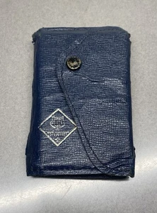 Vintage Pocket Coin Wallet Purse Holder Bank ~ Cub Scouts - Picture 1 of 7