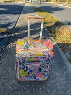 Maleta para mujer Lily Bloom equipaje de mano diseño expandible de 20"" Foto 1 de 4