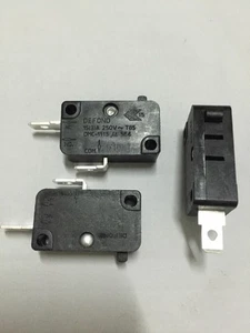 5pcs DMC-1115 Micro Limit Switch NC. Com. Pin No Rod 15A 250VAC T85 2 Pin closed - Picture 1 of 1