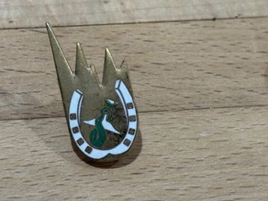 b PINS PIN CHEVAL HORSE MILITAIRE ARMEE OU FALUCHE ? - Picture 1 of 1