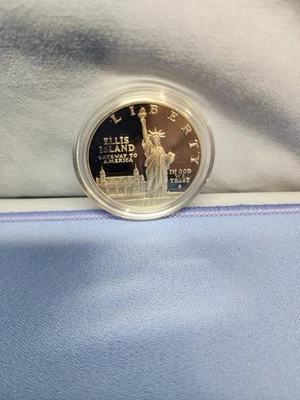 1986-S U.S. Liberty Ellis Island 90% silver One Dollar $1 Proof Commem. Coin - Image 1 of 4