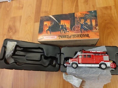 YFE07 1/43 MATCHBOX MODELS OF YESTERYEAR 1938 MERCEDES KS15 FIRE TRUCK ENGINE - Image 1 of 3