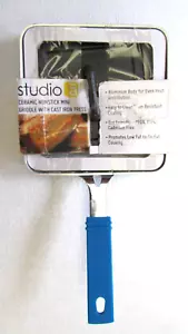 NUEVO Studio A Cerámica Antiadherente Mini Plancha 6" con Prensa de Hierro Fundido - Imagen 1 de 3