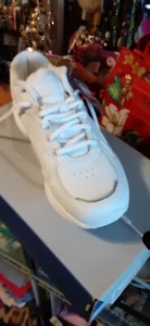 Reebok Shoes Womens 8.5 M Low Top Lace Up Athletic WALKING Sneakers White - Picture 1 of 7