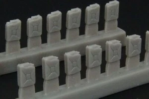 Brengun BRL144010 1/144 German fuel cans casted fuel cans - Picture 1 of 2