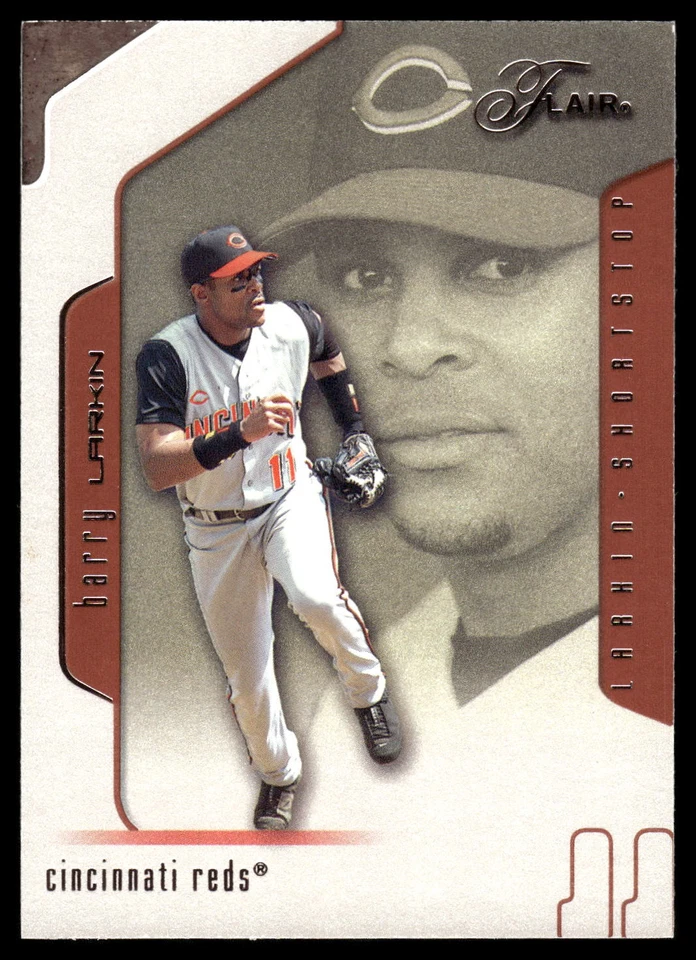 2002 Flair #11 Barry Larkin - Image 1 of 2
