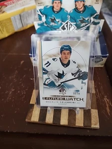 2024-25 Upper Deck SP Authentic Macklin Celebrini Gold Limited Future Watch /99 - Picture 1 of 2