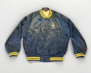 Vintage NBC Sports Herren Bomberjacke XL Blau Destroyed Thrashed Steve Logo - Bild 1 von 16
