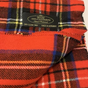 Cashmere Scarf Plaid Red Green Classic Preppy Holiday Xmas Germany Soft 12x68 - Picture 1 of 9