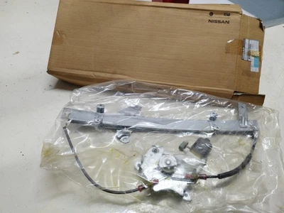 Genuine Nissan Micra K12 Front Door Window Regulator Assembly LH 80701BC400 - Image 1 of 4