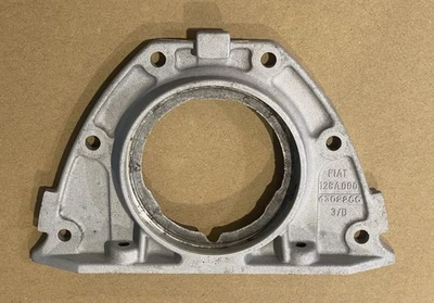 Fiat #4302266 1.3L Crankshaft Cover Rear SOHC Bertone X19, 128, Ritmo, Yugo - Image 1 of 4