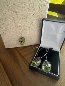 925 18” Silver Fine Chain And Earrings With Tree And Butterfly Pendant - Picture 1 of 3