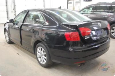 Buje de rueda trasero usado se adapta a: Volkswagen Jetta 2013 trasero exc. City Sdn Trasero Grado A Foto 1 de 4