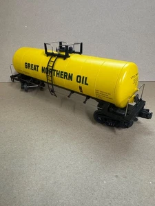 M.T.H. Great Northern Oil Tank Car-20-96017, O Gauge Designation UTLX 76488 - Picture 1 of 11