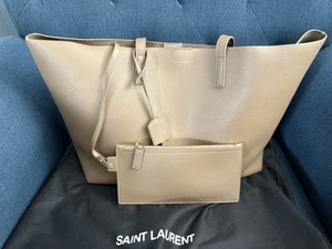 SAINT LAURENT SHOPPING BAG IN GRAINED LEATHER - Taupe - Picture 1 of 7