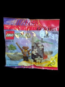 LEGO Pirates Set: Battle Cove (1492) New in Sealed Polybag!
