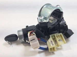 2014-2019 KIA SOUL IGNITION SWITCH LOCK CYLINDER W/KEY OEM USED - Picture 1 of 10