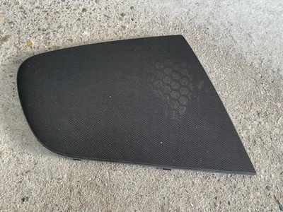 AUDI TT MK2 SPEAKER GRILL COVER DRIVERS SIDE 8J0035406 06-14 8J FREE P&P - Image 1 of 4