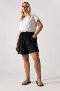 Yours Curve Women's Plus Size Crochet Trim Shorts - Picture 1 of 13