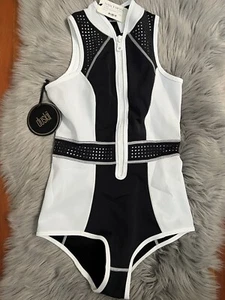 DUSKII Australia Waimea Bay 1 piece Tank Wetsuit Neoprene Swim Surf Sz S NWT - Picture 1 of 7