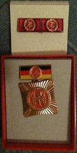Orden DDR Sozialistisch Arbeiten Lernen und Leben - Bild 1 von 2