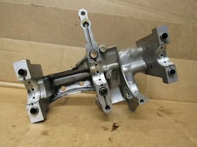 Portabigüeñal Honda CM400E 1981 11000-443-030 Foto 1 de 4