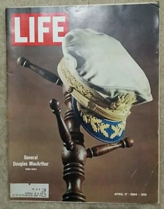 👀🔥Vintage LIFE Magazine April 17, 1964》General Douglas MacArthur 1880-1964 - Picture 1 of 10