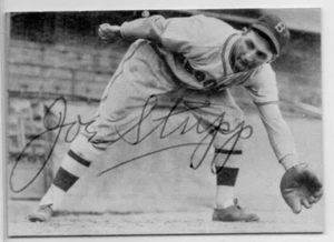 1972 TCMA "The 1930's", JOE STRIPP On-Card Autograph, Brooklyn Dodgers - Picture 1 of 2
