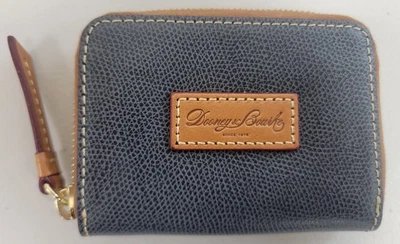 Llavero sin asas Dooney & Bourke azul marino con logotipo marrón de 4" nuevo sin etiquetas Foto 1 de 3