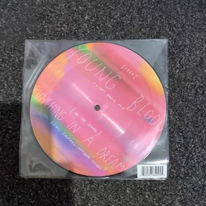 RARE - Naked And The Famous - Young Blood (Chiddy Bang Mix) - 7" Vinyl - Bild 1 von 2