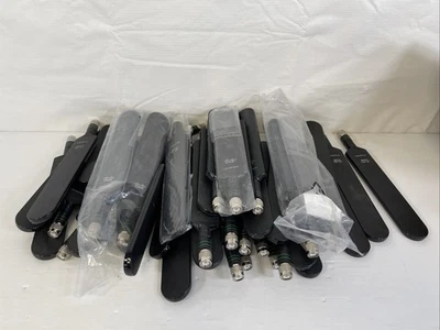 Lote de 38 antenas Cisco 4G-LTE-ANTM-D Foto 1 de 4