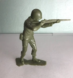 Marx Original 6 Inch:  Marine Shooting Rifle #2, 1960's - Picture 1 of 2