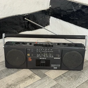 Sony CFS-2000L Boombox Radio Cassette Player Recorder SW LW MW FM 4 Band Vintage - Picture 1 of 24