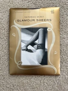 Calze alte Victoria's Secret Glamour trasparenti alla coscia, PICCOLE - NUDE, vintage NOS - Foto 1 di 2