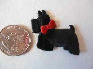 2 SCOTTIE DOG Sew On Appliques - NEW - 1.5"x 1.25" - Picture 1 of 1