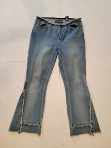 VS London Jean Cut-Off Waist Style Low-Rise Fray Flare Leg Short Jean 4 - Picture 1 of 6