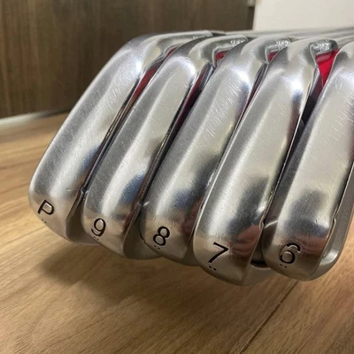 PRGR 02 Irons #6-9,Pw(5Clubs)/MCI 70-S/Flex:Stiff Regular/ Iron set - Image 1 of 4