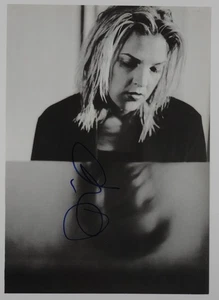 Diana Krall Autograph Signed Magazine Photo JSA COA 12 x 8 1/2 - Picture 1 of 2