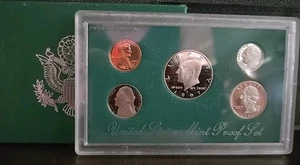 1997 Proof Set U.S. - Picture 1 of 2