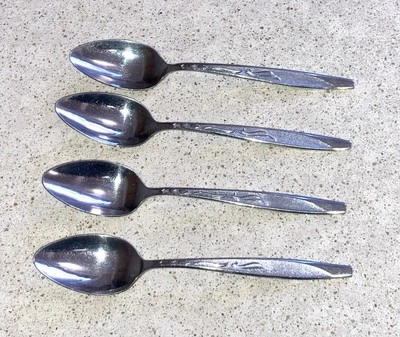 Lote de 4 cucharaditas Ekco Eterna acero inoxidable patrón Mary Jane 6-1/4" Corea Foto 1 de 3