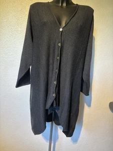 YOKO Elegante Strickjacke 44 Merinowolle Neuwertig Hand Made - Bild 1 von 7