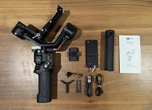 DJI - RS 4 3-Axis Gimbal Stabilizer for Cameras - Black - Grade A - Picture 1 of 8